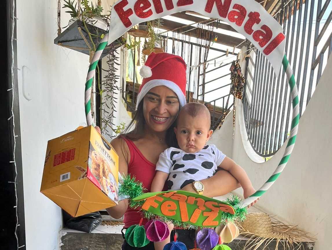Camacã: Secretaria de Assistência Social distribui mais de 450 panetones para pessoas assistidas